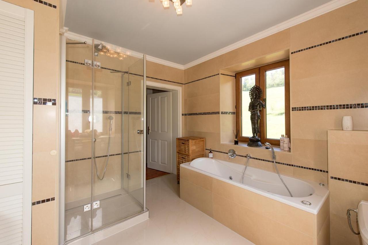 Ferienhaus Kappel Mit Pool Friburgo in Brisgovia Esterno foto